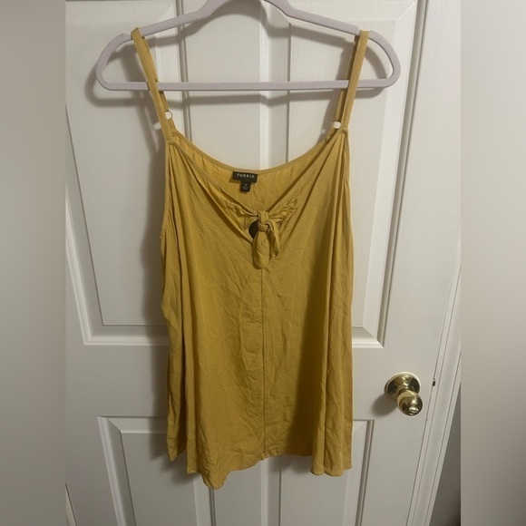 Torrid SZ 2 Sophie Textured Woven Bow Front Swing Cami NWT - Picture 3 of 5